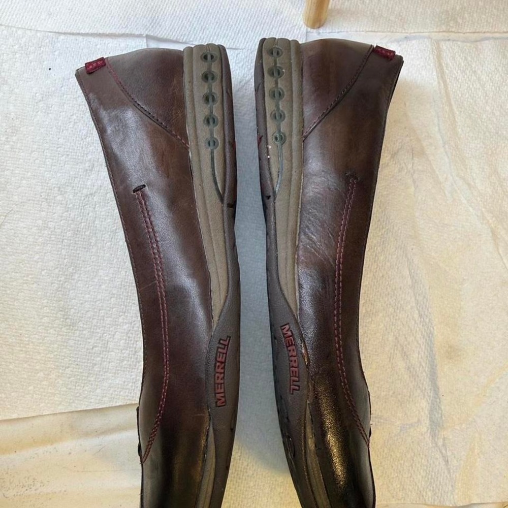 MERRELL BROWN LEATHER SHOES WITH RED STITCHING WOMENS SIZE 8.5 - Picture 2 of 8